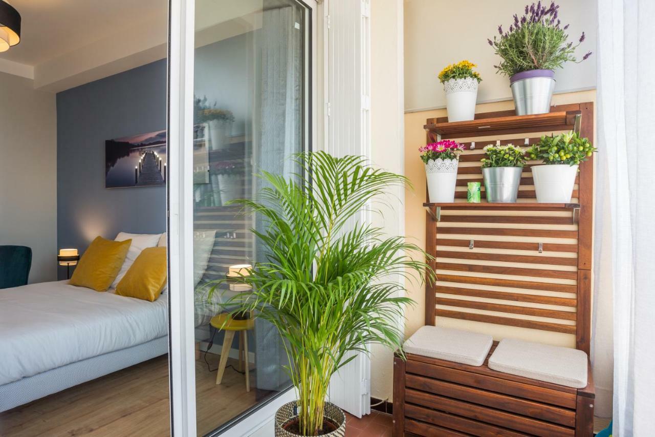 Appartement 2 Pieces Avec Balcon Toulon Exterior photo